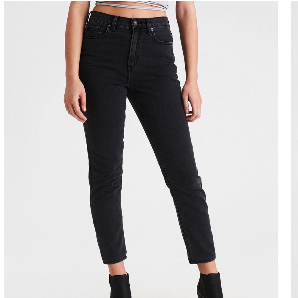 American Eagle Black Mom Jeans